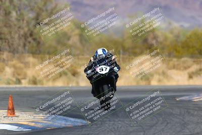 media/Mar-27-2022-CVMA (Sun) [[4786de14bf]]/Race 10 Supersport Shootout/